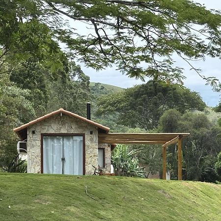 Casa Di Pedra Com Linda Vista Para Natureza - Miguel Pereira Luaran gambar
